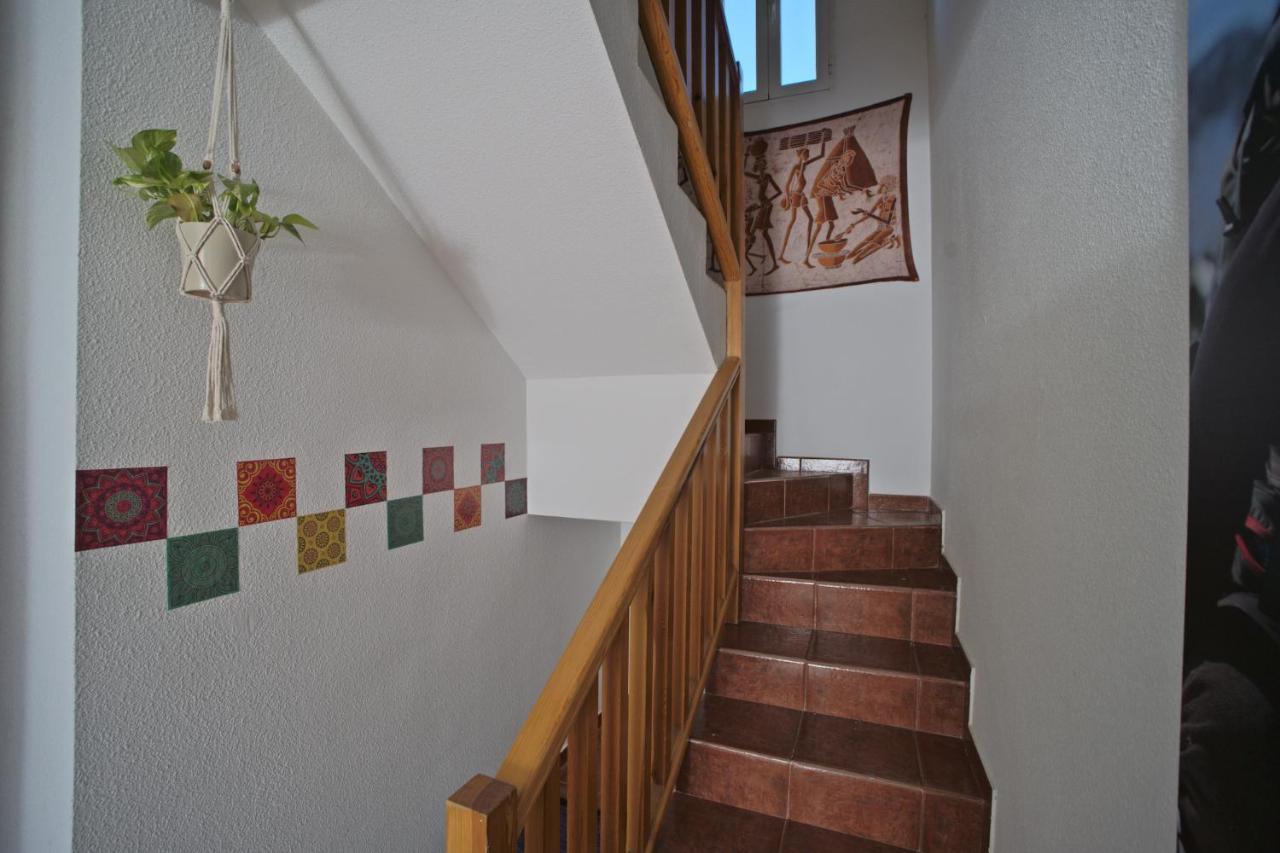 casa con jardín, 4 habitaciones y mucho encanto en cercedilla Exterior foto